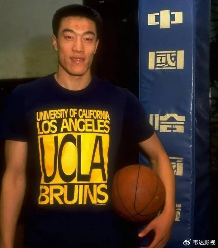 如何调整篮球比赛中的节奏以应对不同对手_2